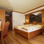 Humlerhof Hotel 3*