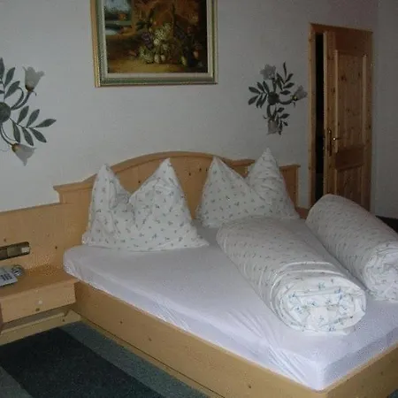 Humlerhof فندق 3*