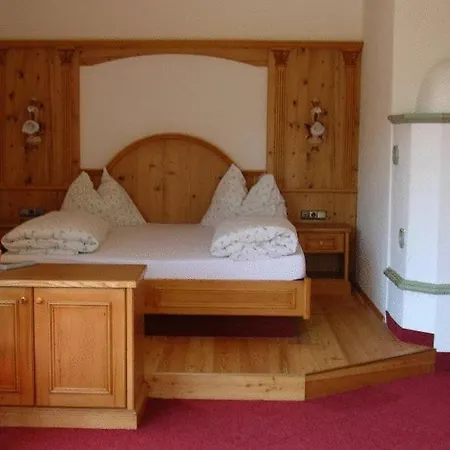 Humlerhof Szálloda 3*