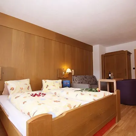 Humlerhof 3*