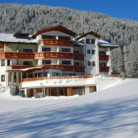 Humlerhof 3*